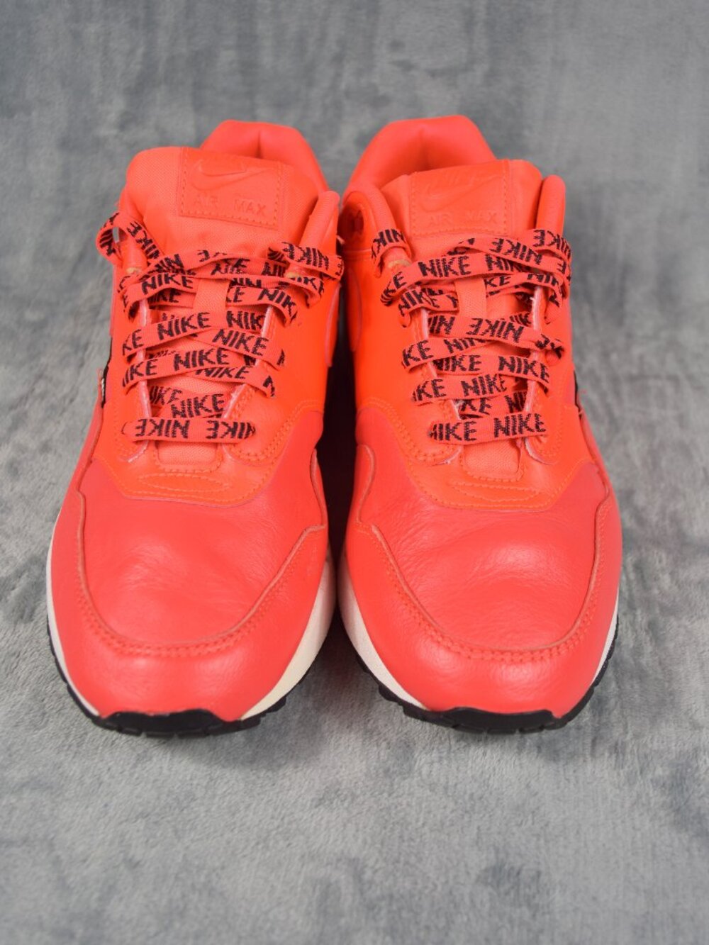 Nike WMNS Air Max 1 SE Overbranding Bright Crimson Red Women Size 9.5 881101-602 - Picture 2 of 9